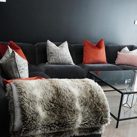 Luxury Croft Templepatrick Near Airport Rabbit And Hilton Hotel ภายนอก รูปภาพ