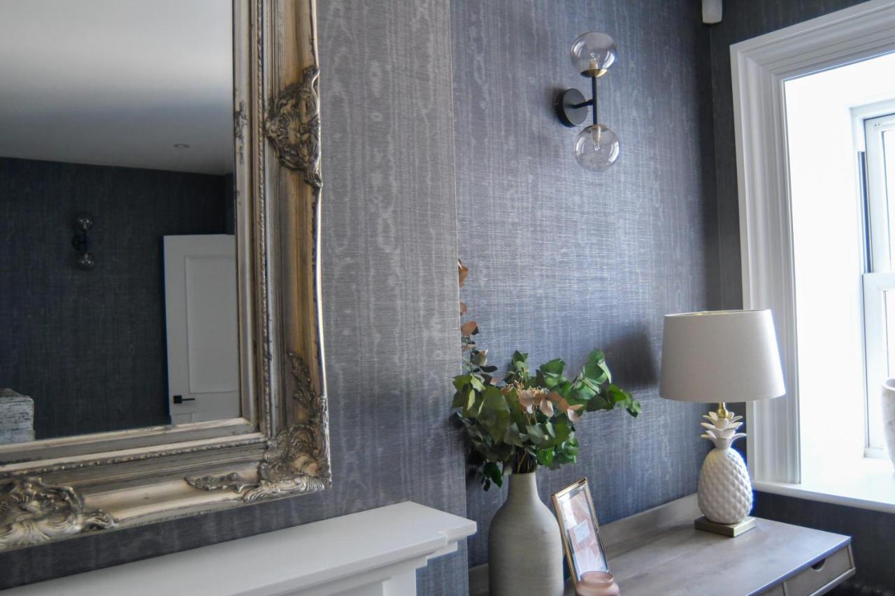 Luxury Croft Templepatrick Near Airport Rabbit And Hilton Hotel ภายนอก รูปภาพ