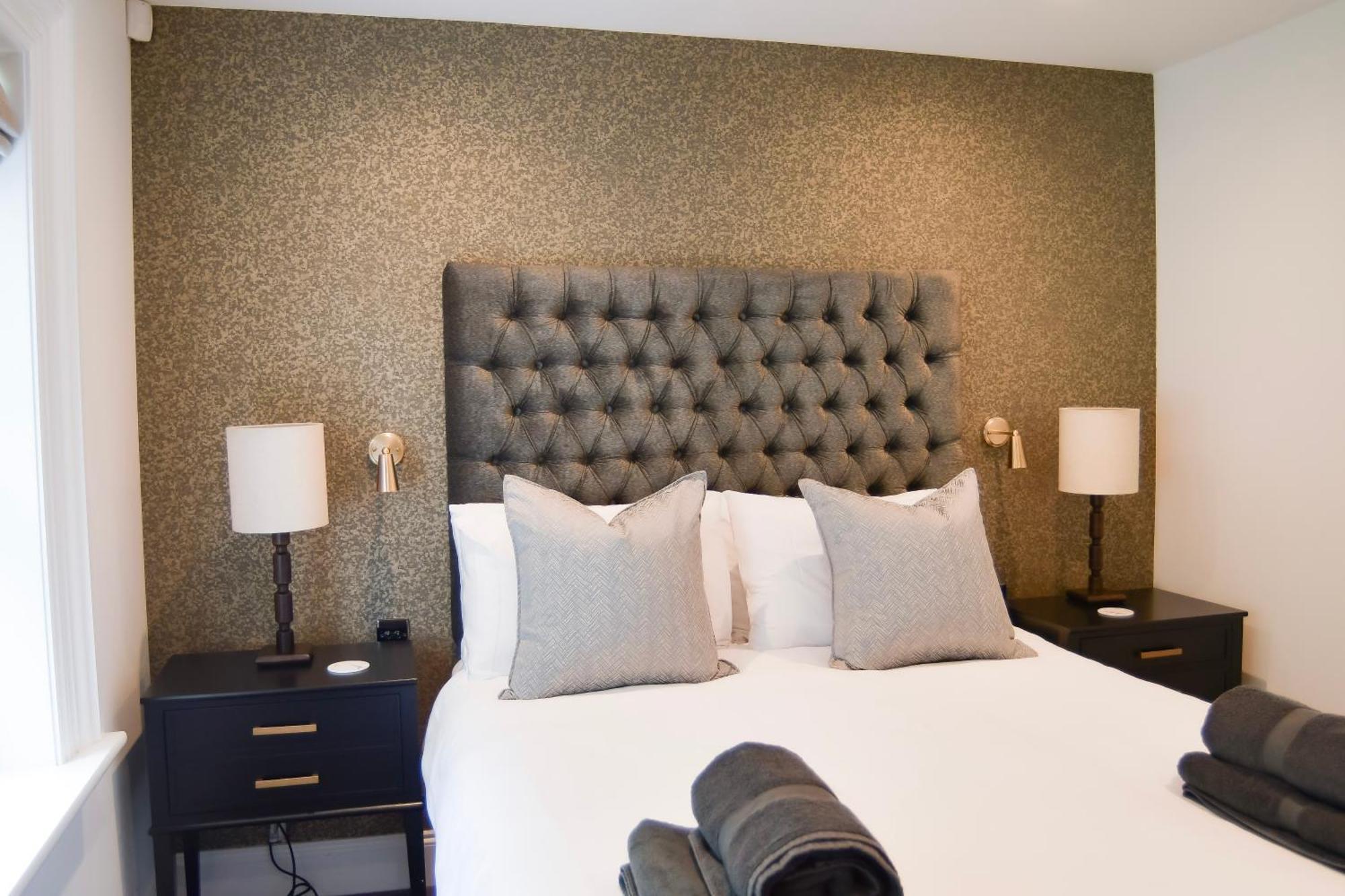 Luxury Croft Templepatrick Near Airport Rabbit And Hilton Hotel ภายนอก รูปภาพ